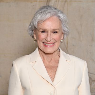 Glenn Close Had a 'Senior Cinderella' Moment With Her Paris Couture Week Glam