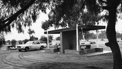 Vintage rest stop photos a window into road-trips past