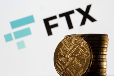 FTX's Billion-Dollar Exodus: Major Sell-Off Shakes Up Grayscale Bitcoin Trust ETF