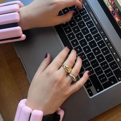 The Viral Bala Bangles Come Celeb-Approved, So I Tried Them Out to See if They’re Really Worth It