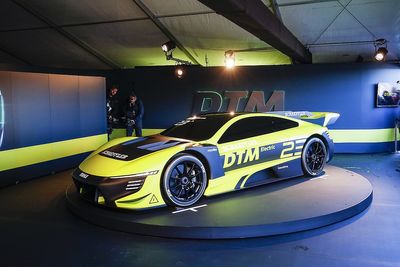 Hybrid future unlikely for DTM, full EV and combustion competition possible
