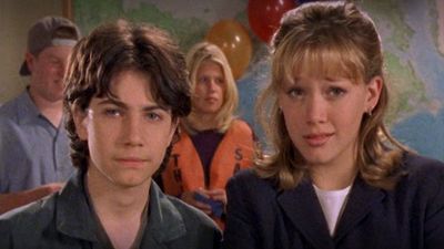 The Story Behind Hilary Duff’s Lizzie McGuire Revival And Why Disney+ Canceled It
