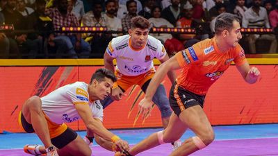 Guman Singh shines with 15 points as U Mumba and Puneri Paltan play out thrilling tie