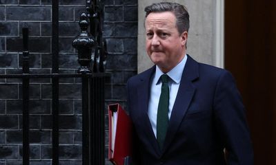 David Cameron to return to Middle East and press for pause in fighting
