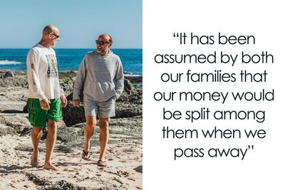 Family Assumes They’ll Be Splitting Rich Couple’s Fortune, Don’t Realize They’re Getting Nothing