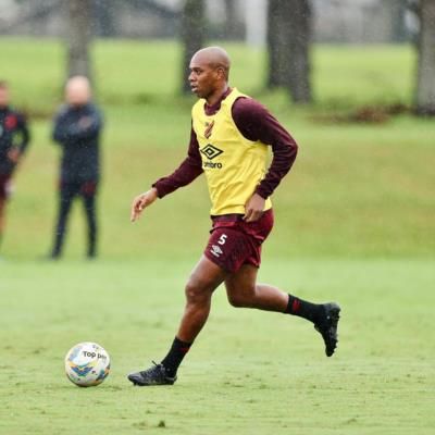 Fernandinho's Practice Intensity: From Drills to Game Performance