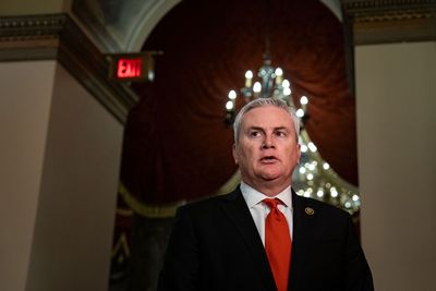 House GOP turns on Comer: report
