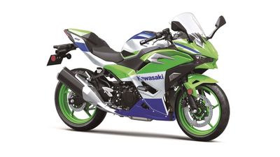 Kawasaki Is Bringing That Sweet 40th Anniversary Ninja 500 To America