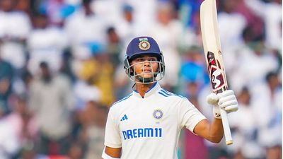 1st Test: Yashasvi Jaiswal leads India's reply after spinners' show on Day 1 against England