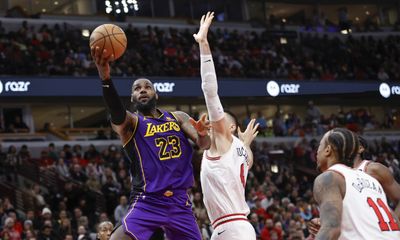 Lakers vs. Bulls: Lineups, injury reports and broadcast info for Thursday