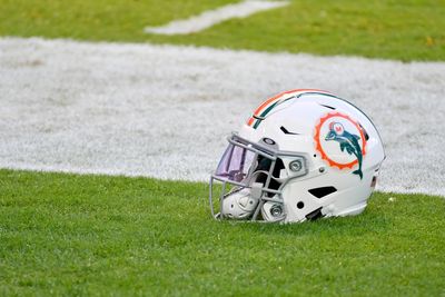 Dolphins part with offensive assistant Kolby Smith