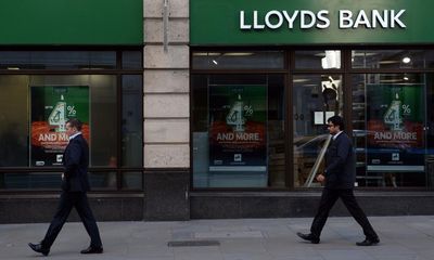 Lloyds to cut 1,600 jobs across branches in shift to online banking
