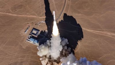 Chinese company launches 5 remote-sensing satellites to orbit (video)