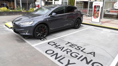Power trial promises to fill up electric cars for $5