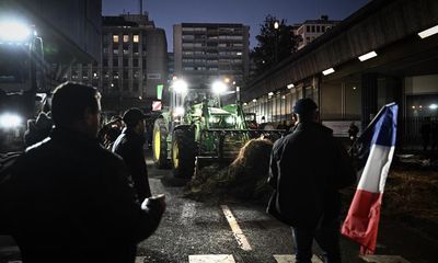 French farmers protest as government prepares to announce new measures – as it happened