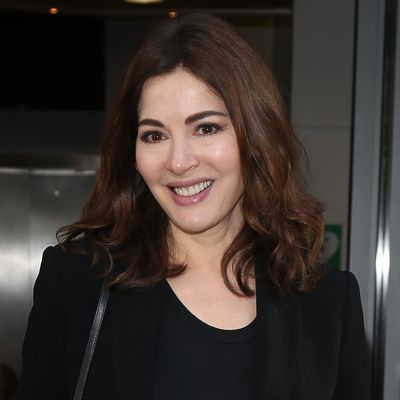 We've cracked the code to why Nigella Lawson's tableware always looks amazing – and the secret is in her plating