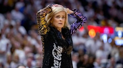 Kim Mulkey wore the funkiest Coca-Cola branded outfit to LSU – South Carolina