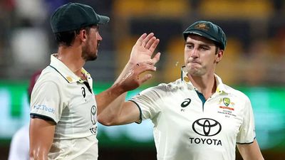 2nd Test: Australia strike late to claim slight advantage over West Indies