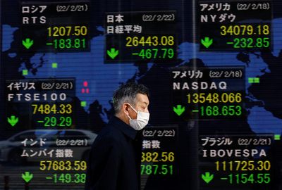 Japan Stock Markets Make Major Gains Amid China's Decline