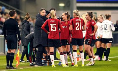 Skinner takes flak as Manchester United Women fail to build on promise