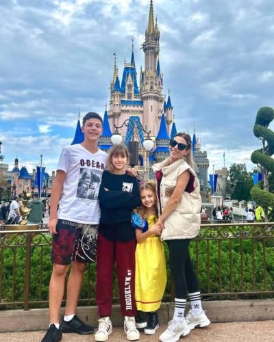 Fun-filled Family Day at Disney's Magic Kingdom Delights Eva Anderson