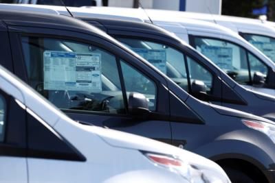 US new vehicle sales expected to decline in January