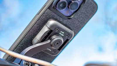 The gearhead’s smartphone mount: Peak Design's Everyday Case and Out Front Mount reviewed