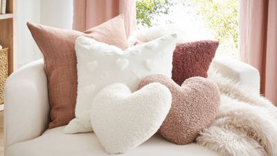 What we're shopping in the Pottery Barn Valentine's Day collection this February