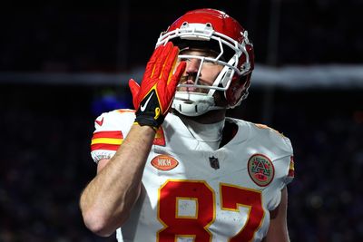 Travis Kelce sweetly said he and Taylor Swift are ignoring ‘outside noise’ surrounding their relationship