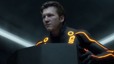 Tron Legacy’s Director Has Spoken With The New Sequel’s Director, And He’s Confirmed Something Huge I’ve Been Thinking Since Day One