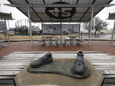 Jackie Robinson statue was stolen from a Kansas park