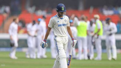 'What kind of a shot was that!' - When Sunil Gavaskar fumed at Shubman Gill's shot-selection