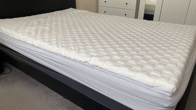 Levitex Gravity Defying mattress topper review: supreme support