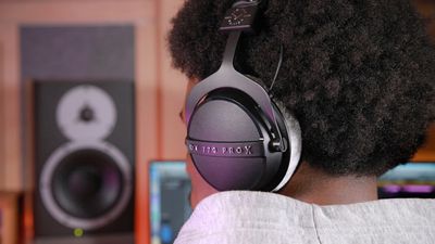 Beyerdynamic re-releases 39-year-old headphones (again!) and I'm still buying 'em