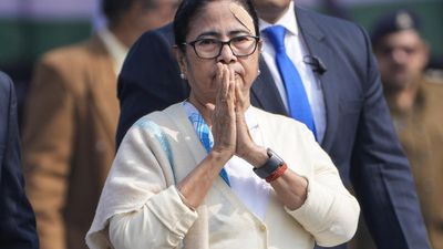 Lok Sabha polls | As TMC decides to go solo, INDIA bloc partners eye minority votes