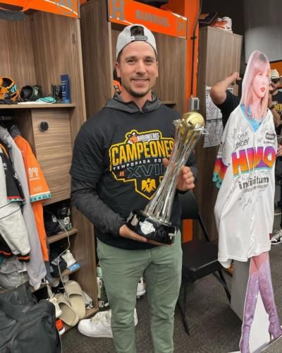 Capturing Celebratory Moments: Taylor Williams' Sports Adventures in Pictures