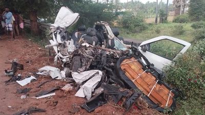 Six killed in a road accident in Tenkasi