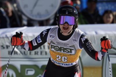 American Skier Jacqueline Wiles Excels on 2026 Olympics Course