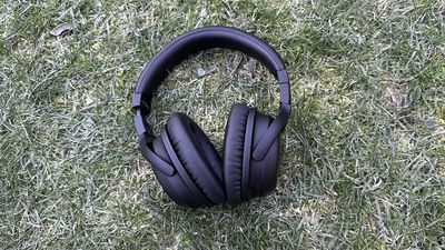 Final Audio UX2000 review: lacking in looks but extremely budget friendly