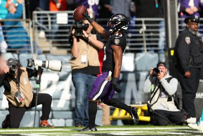 Ravens RB Justice Hill reveals what it’s like to play with QB Lamar Jackson