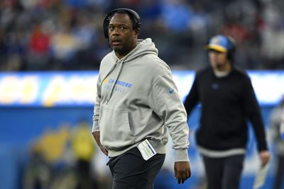 Bears to interview Chargers’ Chris Beatty for wide receivers coach