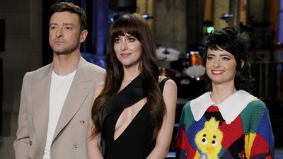 Dakota Johnson Went Fully Sheer For Her SNL Afterparty Look, And I'm Obsessed With All The Sequins