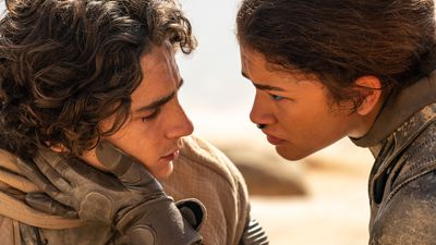 Dune: Part Two's Timothée Chalamet and Zendaya Break Down What It's Like To Ride A Sandworm, And It Sounds Wild