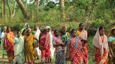 Aadhaar-based pay a bad idea for MGNREGS