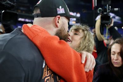 Mad Dash? Swift Will Have To Speed Across Globe To See Kelce In Super Bowl