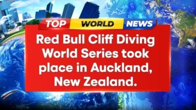 Red Bull Cliff Diving stuns Auckland with daredevil maneuvers