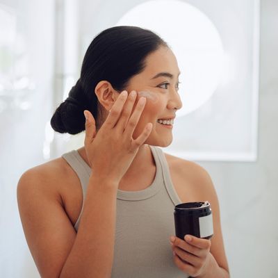 This green-tinted complexion product is no match for my rosacea flare-ups—here's how to use it
