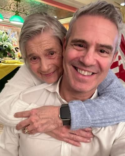 Andy Cohen: A TV Host and Mom's Selfie Buddy