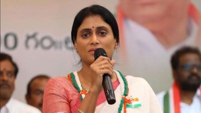 A.P. Congress Committee president Y.S. Sharmila rejects allegations of her husband’s involvement in Jagan Mohan Reddy’s imprisonment in 2012