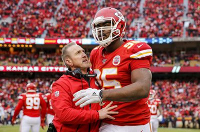 Chiefs DT Chris Jones says DC Steve Spagnuolo should be up for an award this year